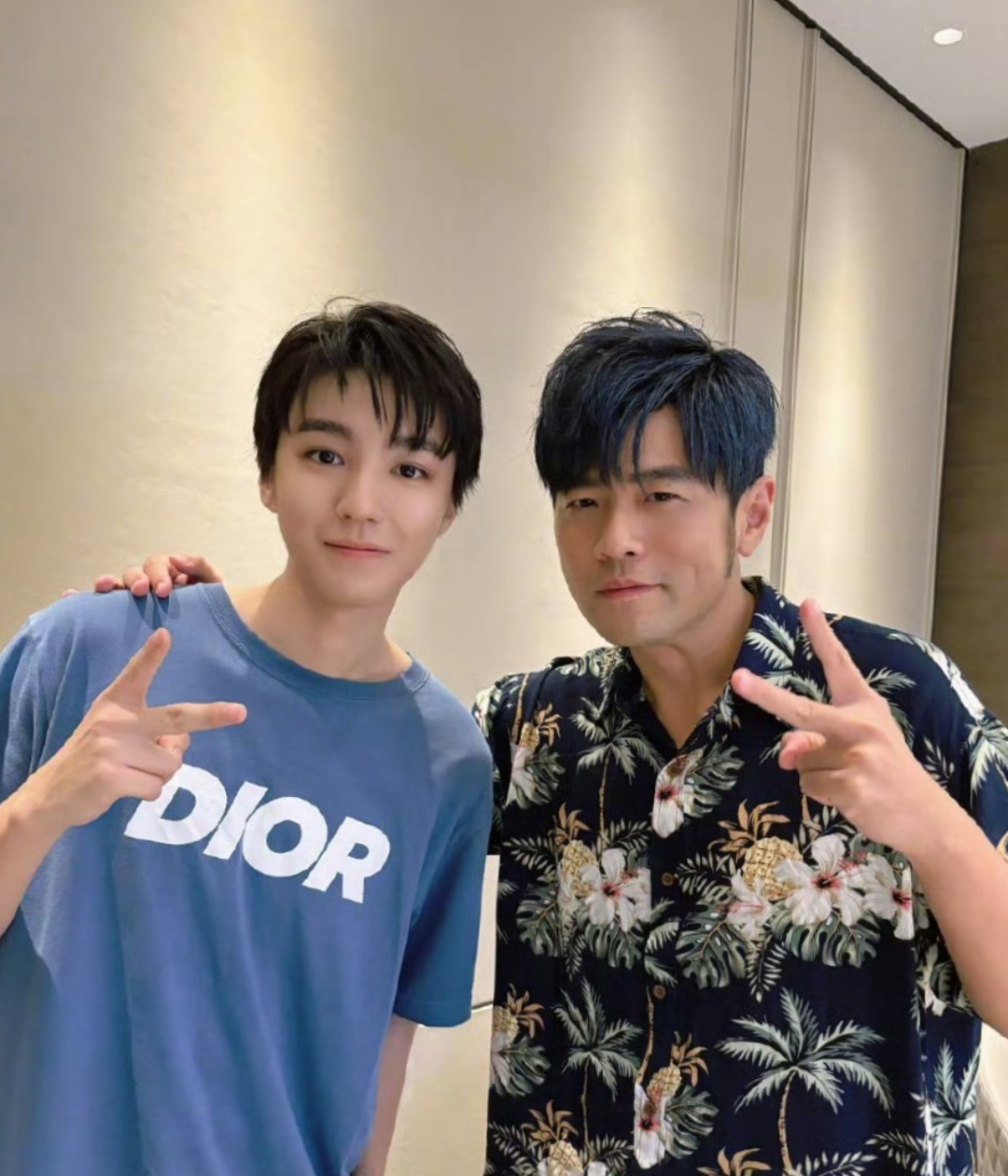 开云官方下载-关于Karsa重返赛场，领先优势明显首场状态出色，SKT观众沸腾！的信息-开云官方下载