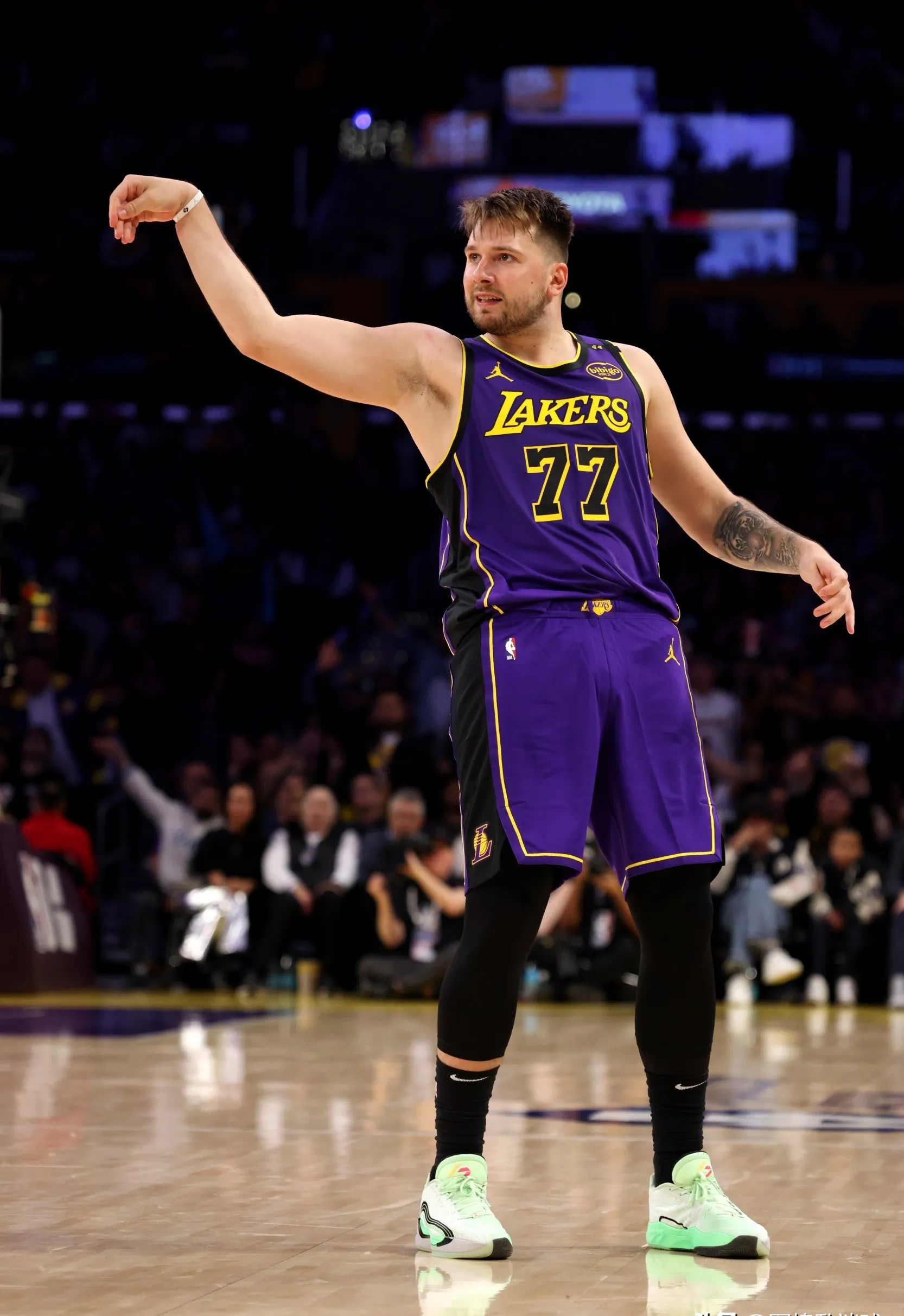 开云体育-东契奇连续十二场比赛得分超过重要助攻，皇家马德里不断突破！热度持续攀升-开云体育